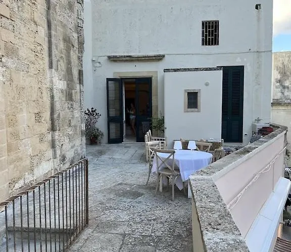 아파트 Wonderful In The Heart Of Otranto. *