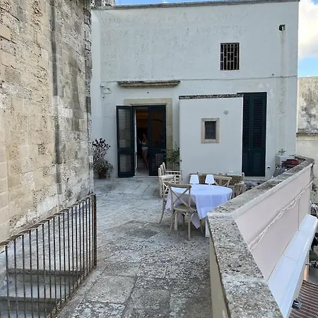 Apartment Wonderful In The Heart Of Otranto. *